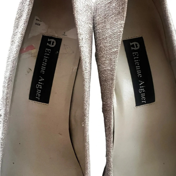 Etienne Aigner sz 8 square toe leather heels excellent condition 2.5 inch heel - Picture 3 of 5